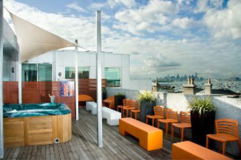 Punthill Williamstown Aparthotel Exteriör bild